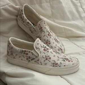 Vans Cream Floral Slip-On Sneakers